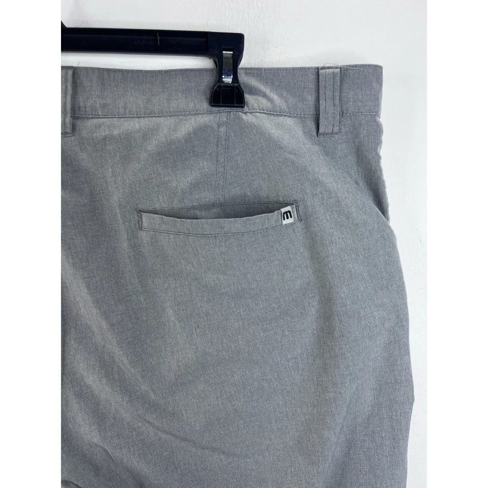 Travis Mathew Beck Shorts Men 42 Gray 9